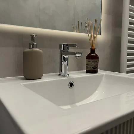 Led House Luxury Apartamento Milão