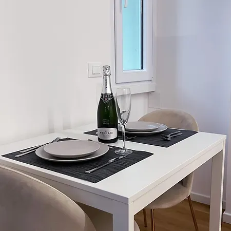 Led House Luxury Apartamento Milão
