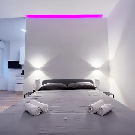 Led House Luxury * Milão